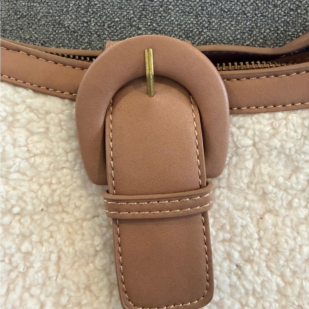 Shearling Accent Brown Crossbody Shoulder Bag - Unbranded - Picture 2 of 16